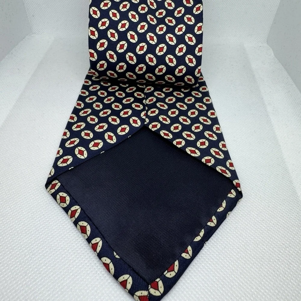 VTG Kenneth Cole 100% Imported Silk Men's Necktie Navy and Red Geometric Pattern